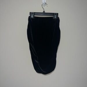 Elegant Black Velvet skirt knee length medium windsor